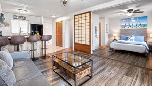 Ảnh chưa phân loại, 5 trong số 18 ảnh, nút