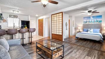 Condo, 1 Queen Bed (Kailua Village#201) | 1 bedroom