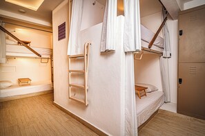 スタンダード 共同ドミトリー | ベッドシーツ