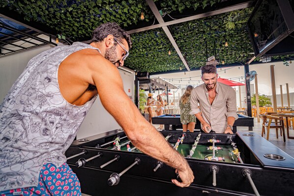 Games room - Digital Nomads Hotel & Co-Living (Cancun)