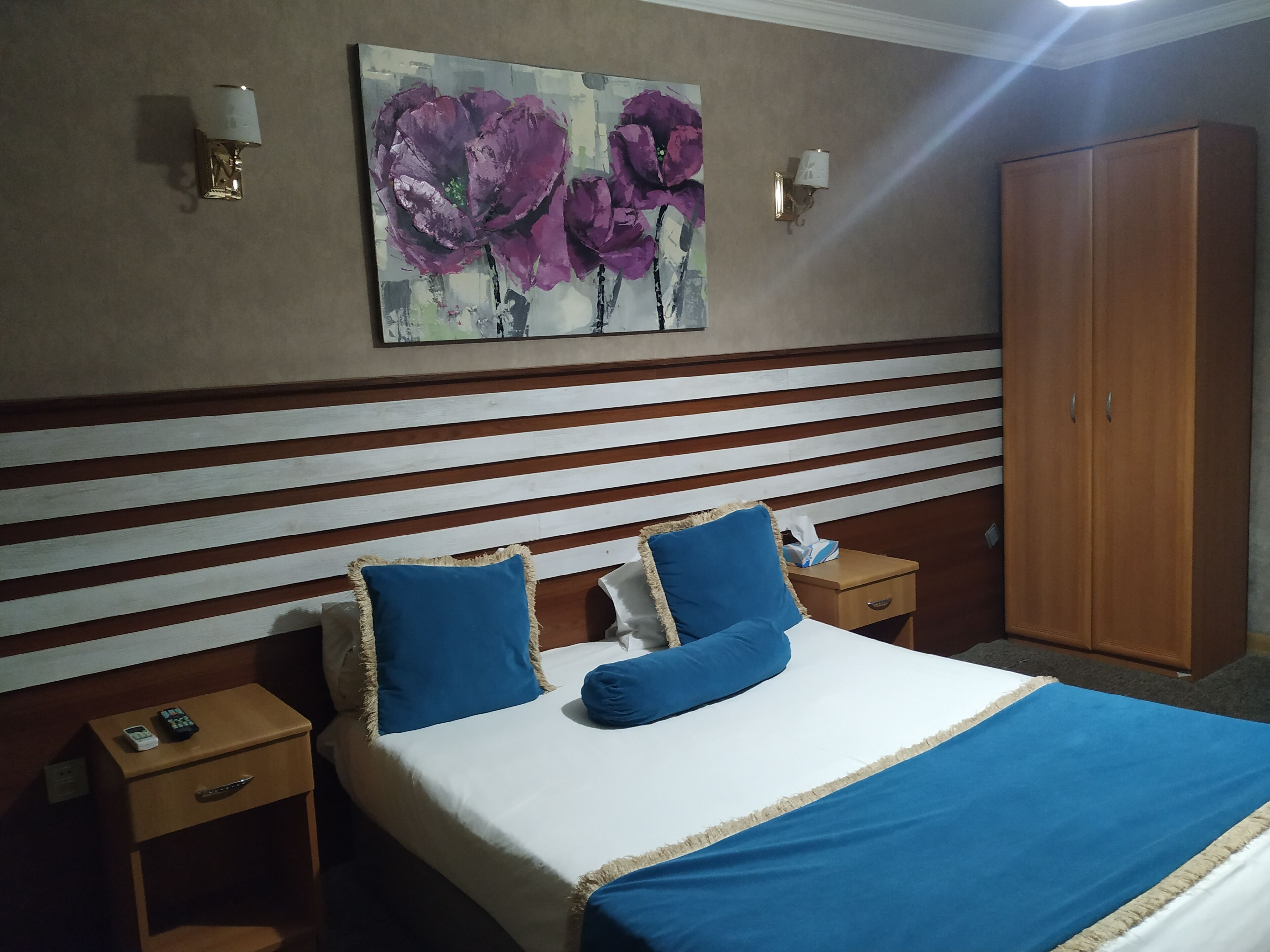 In-room safe, desk, laptop workspace, soundproofing