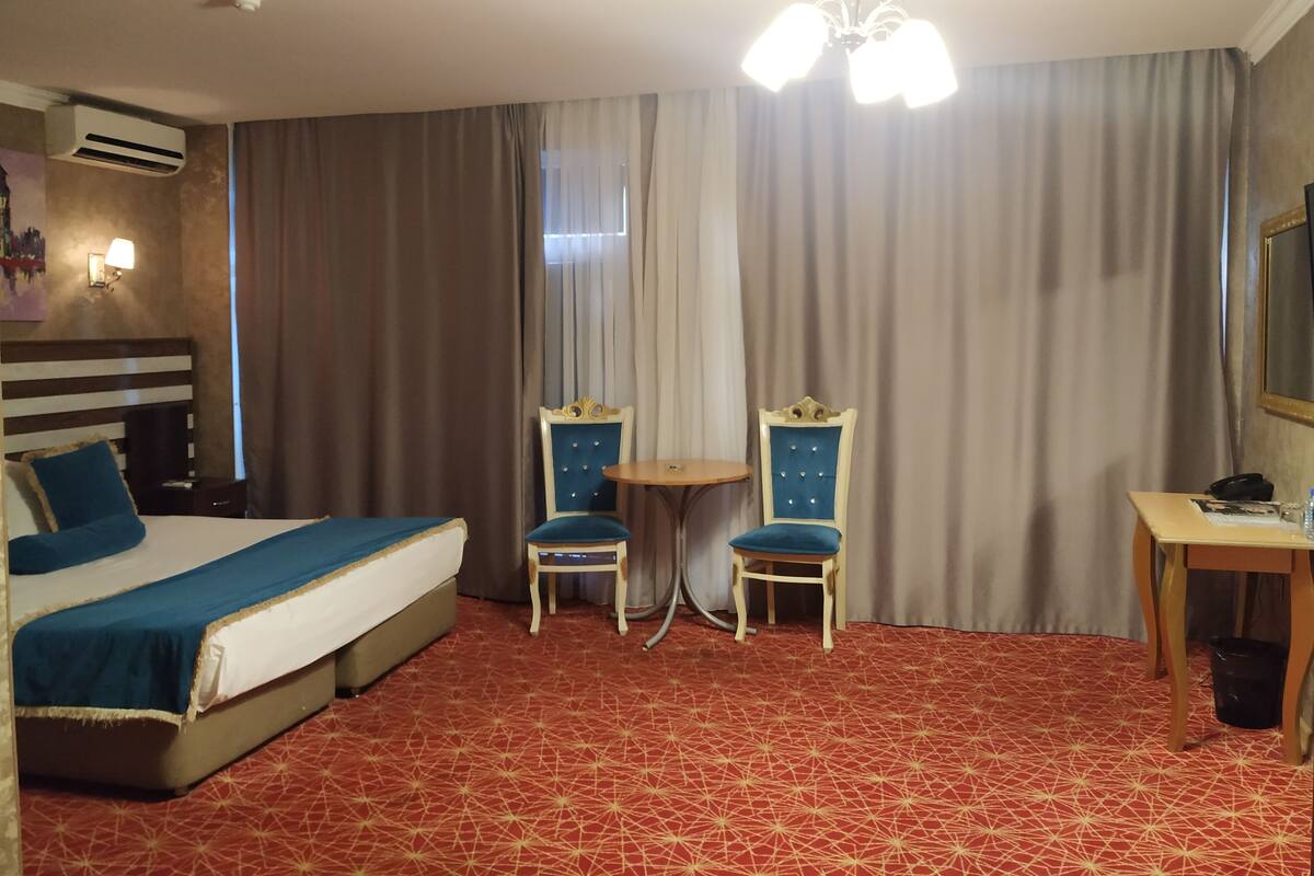 In-room safe, desk, laptop workspace, soundproofing