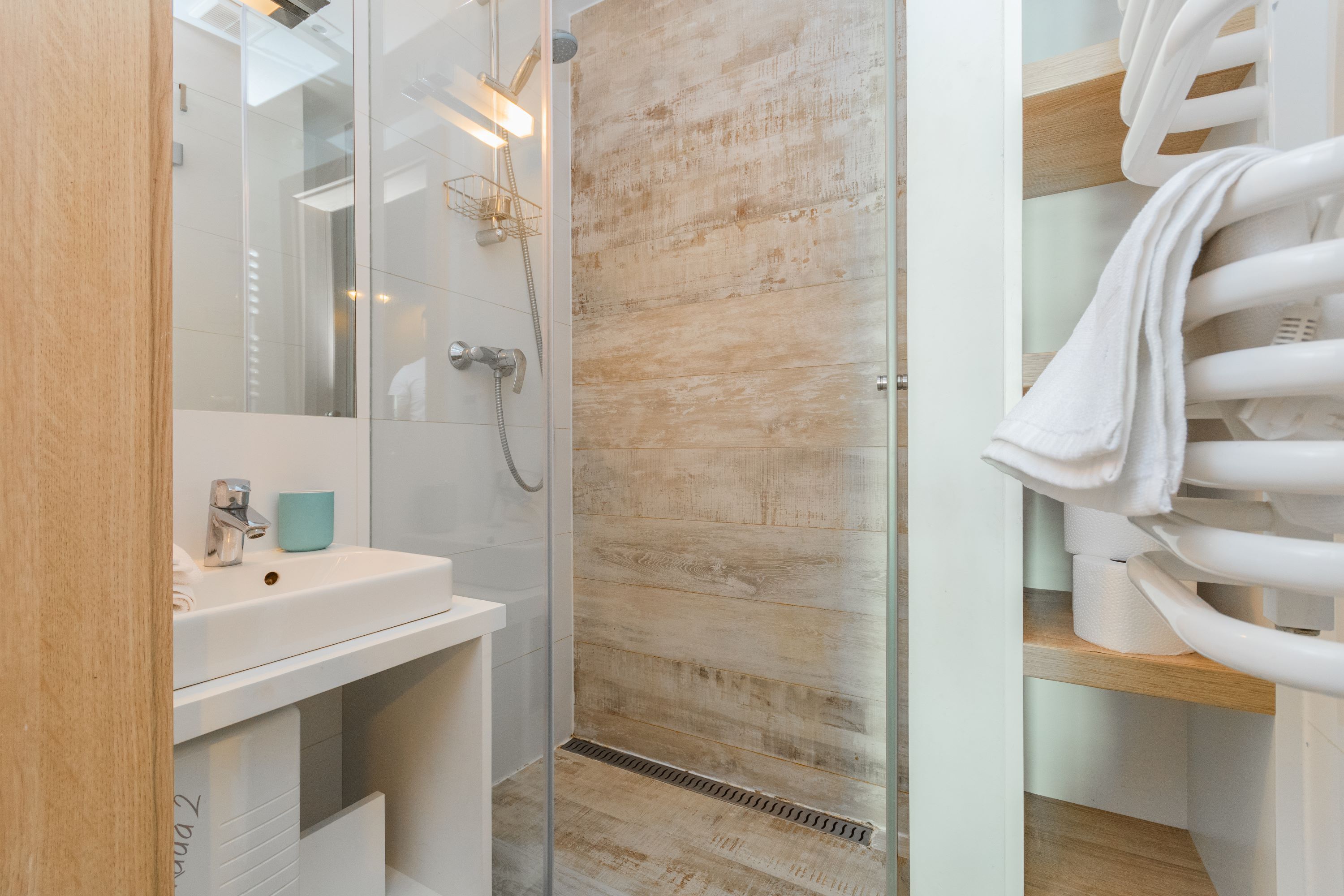 Comfort appartement, uitzicht op de stad | Badkamer