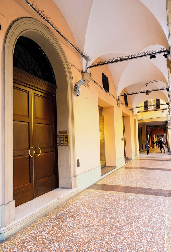 Property entrance - Studio San Felice by Wonderful Italy (Bologna)