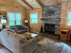 TV connectée, cheminée