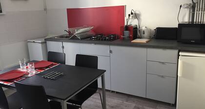 Large studio in the heart of Nantes