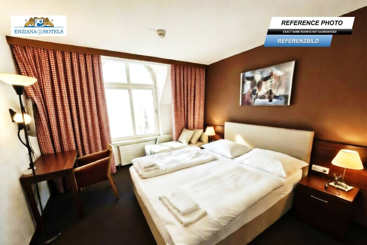 Standard Double Room | Hypo-allergenic bedding, in-room safe, individually decorated, desk