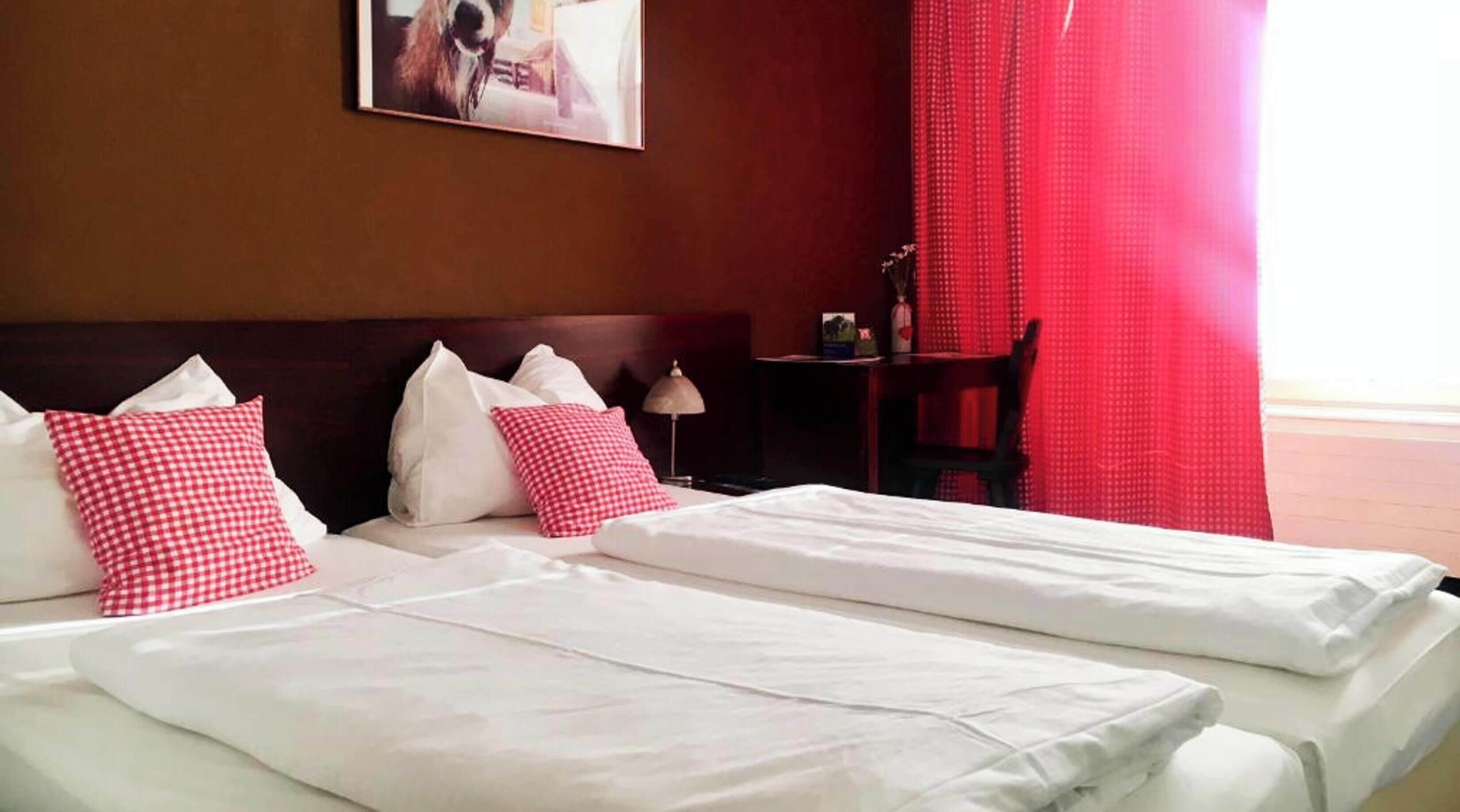 Standard Double Room | Hypo-allergenic bedding, in-room safe, individually decorated, desk