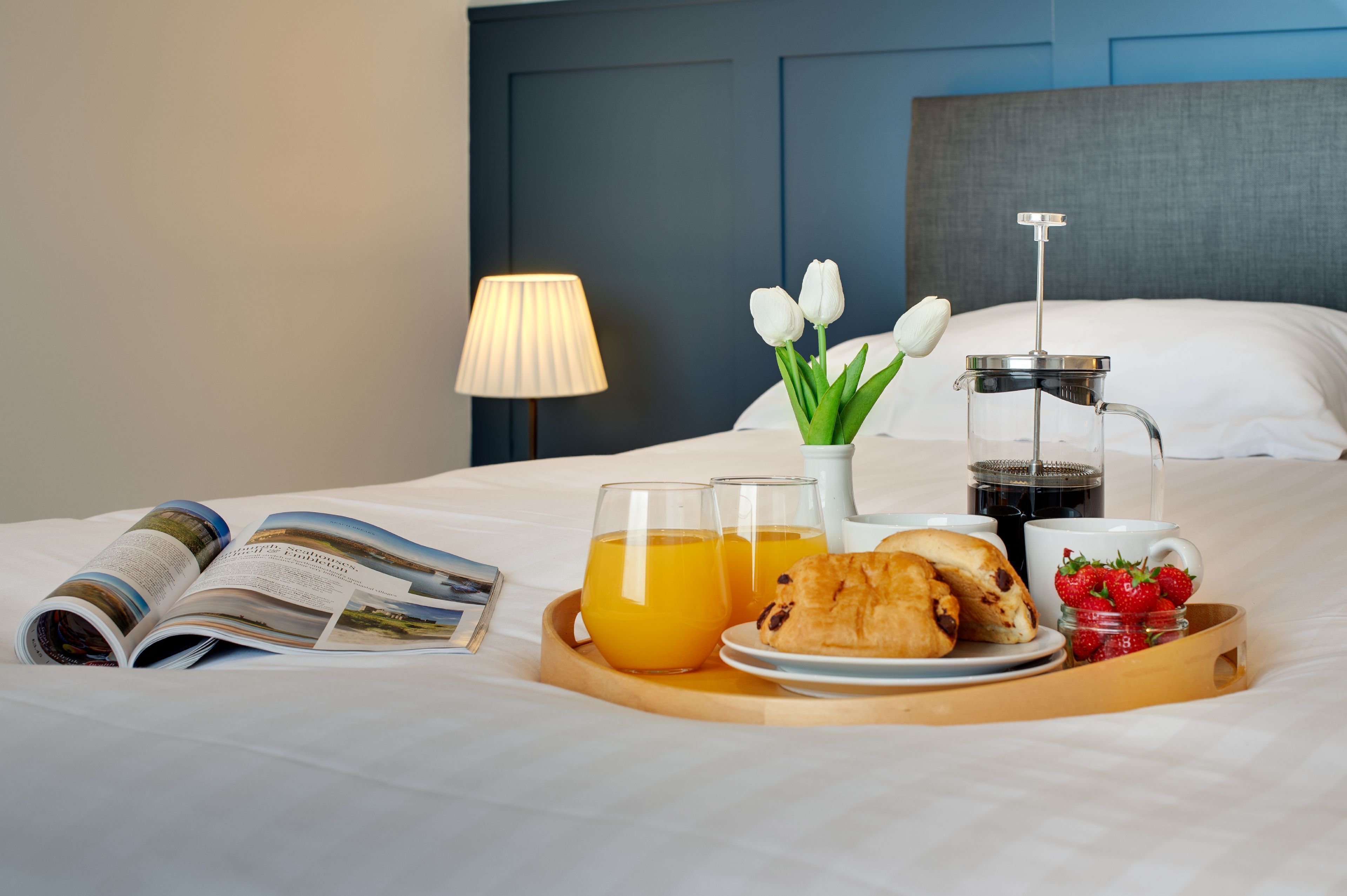 4 habitaciones, tabla de planchar con plancha y wifi 