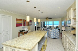 Interior - Siesta Key Stunner Endless Gulf Views from Your 2 Bed 2 Bath Top Floor Escape (Siesta Key)