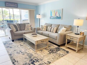 Smart TV, reproductor de DVD y libros 