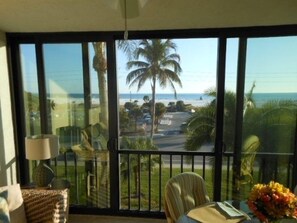 Interior - Beachy 2 Bed 2 Bath at Siesta Key Beach with Full Gulf Views Walk to Beach (Siesta Key)