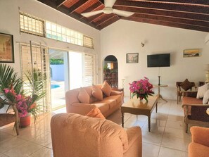 Living area - Jamaica Dream Villa - Iron Shore Escape (Montego Bay)