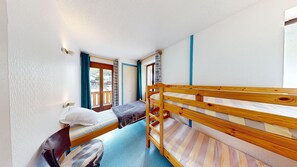 1 chambre, fer et planche à repasser, Wi-Fi