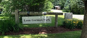 The Bow Street Abode / Charming 2 BR Retreat