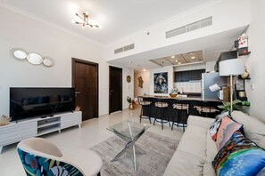 Comfort Apartment, City View | 1 bedroom, soundproofing, free WiFi, bed sheets - Handsome 1BR in Bay Central Tower (Dubai)