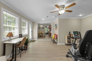 Interior - Coastal Home with Inground Pool and just minutes from Wrightsville Beach! (Wilmington)