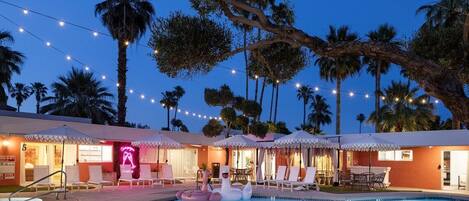 Outdoor pool, open 8:00 AM to 10:00 AM, pool loungers