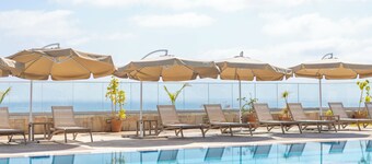 Sanders Seaview Paphos