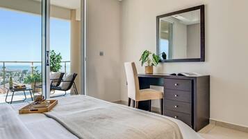 Apartment, 3 Bedrooms, Balcony, Ocean View | 1 bedroom