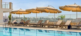 Sanders Seaview Paphos