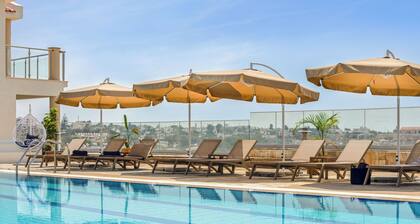 Sanders Seaview Paphos