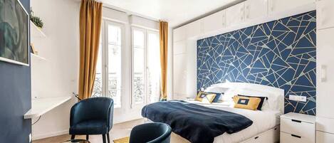 1 bedroom, iron/ironing board, travel crib, WiFi