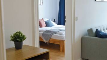 1 Schlafzimmer, Schreibtisch, Reisekinderbett, kostenloses WLAN