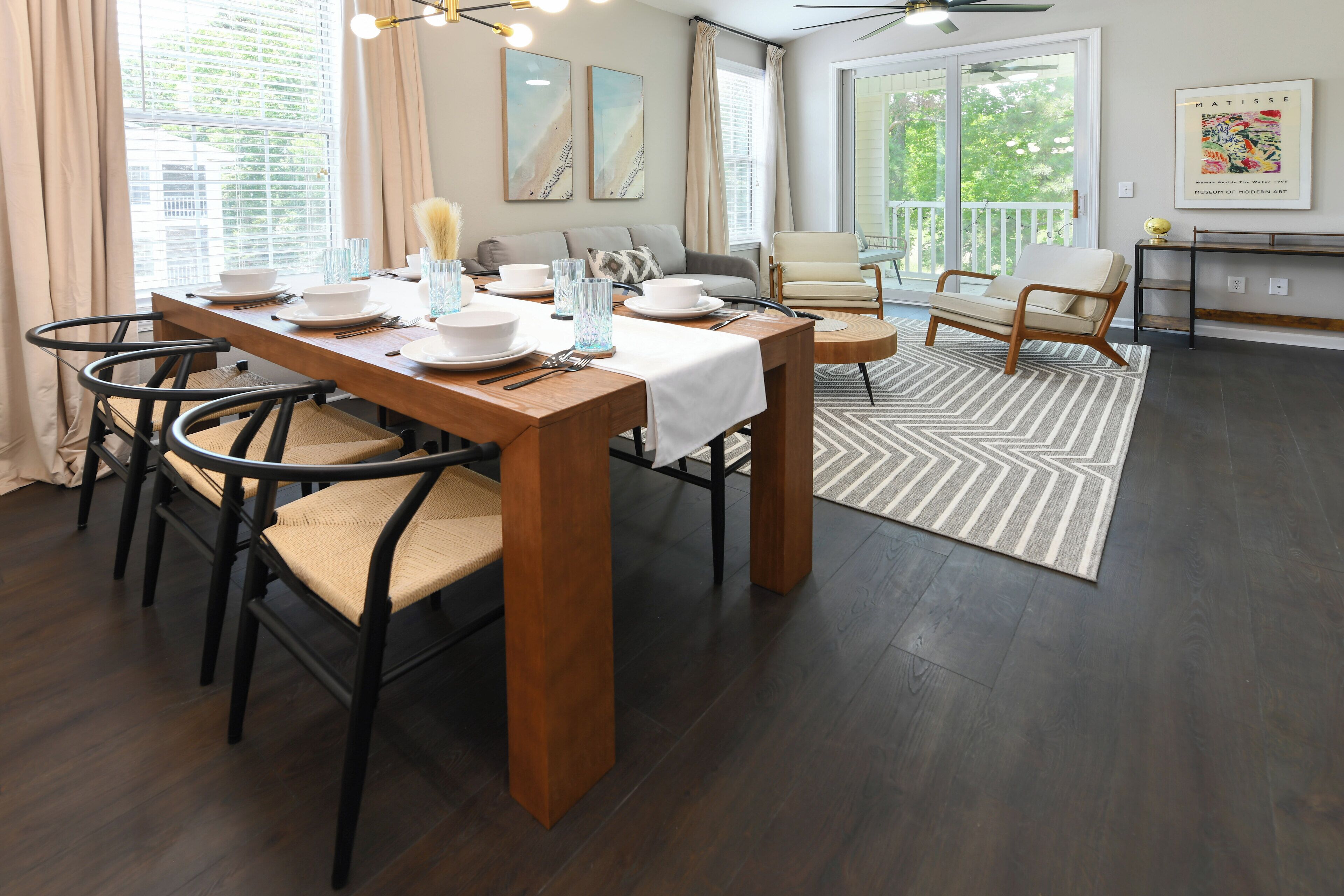 المنشأة من الداخل