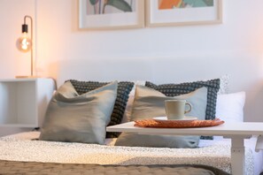 1 chambre, fer et planche à repasser, accès au Wi-Fi (inclus)