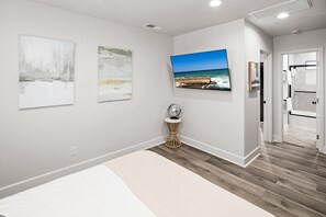 1 bedroom, iron/ironing board, travel cot, WiFi