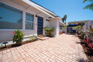 Terrace/patio - La Jolla Windansea Luxury Apt (San Diego)