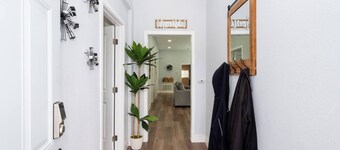 Japantown, near SJC w/fast wi-fi