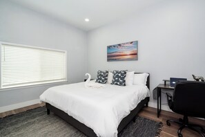 3 bedrooms, iron/ironing board, free WiFi, bed sheets