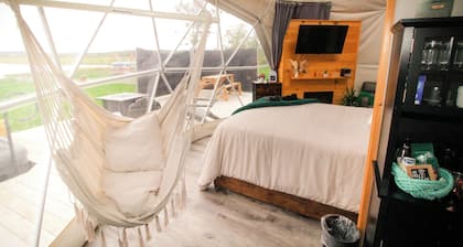 Beachcomber Dome Accommodations