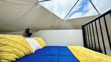 2 habitaciones, escritorio, wifi gratis y ropa de cama