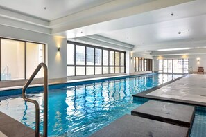 Et oppvarmet basseng