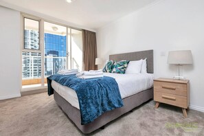2 chambres, bureau, fer et planche à repasser, Wi-Fi gratuit