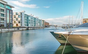 Marina - QV Stays Pure Luxury on the Viaduct (Auckland)