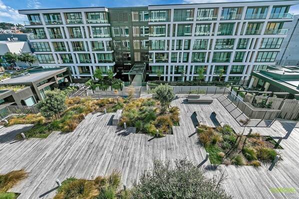 Exterior - QV Stays Viaduct Studio (Auckland)