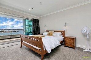 2 makuuhuonetta, silitysrauta/-lauta, Wi-Fi, vuodevaatteet