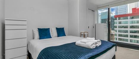 2 chambres, bureau, fer et planche à repasser, Wi-Fi