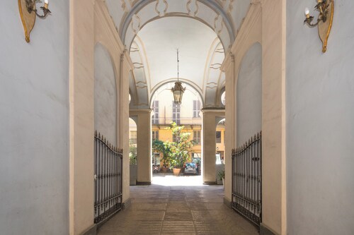 San Carlo Apartment by Wonderful Italy