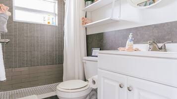 Hair dryer, towels