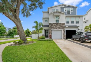 Exterior - 5 star Luxury-NEW built GEM in Prime SOHO/HydePark (Tampa)