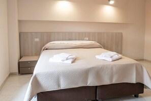 1 habitación, escritorio y wifi gratis 