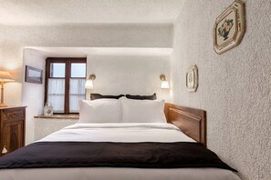 4 slaapkamers, een kluis op de kamer, een strijkplank/strijkijzer