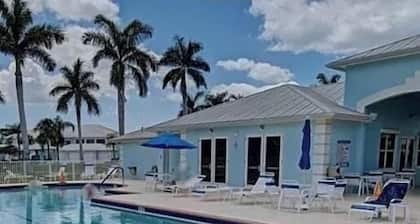 The Colony at Sabal Trace