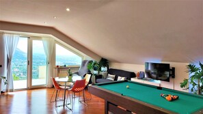 Game room - Matisse Maison apartment with sea view Formia-Gaeta (Lazio)
