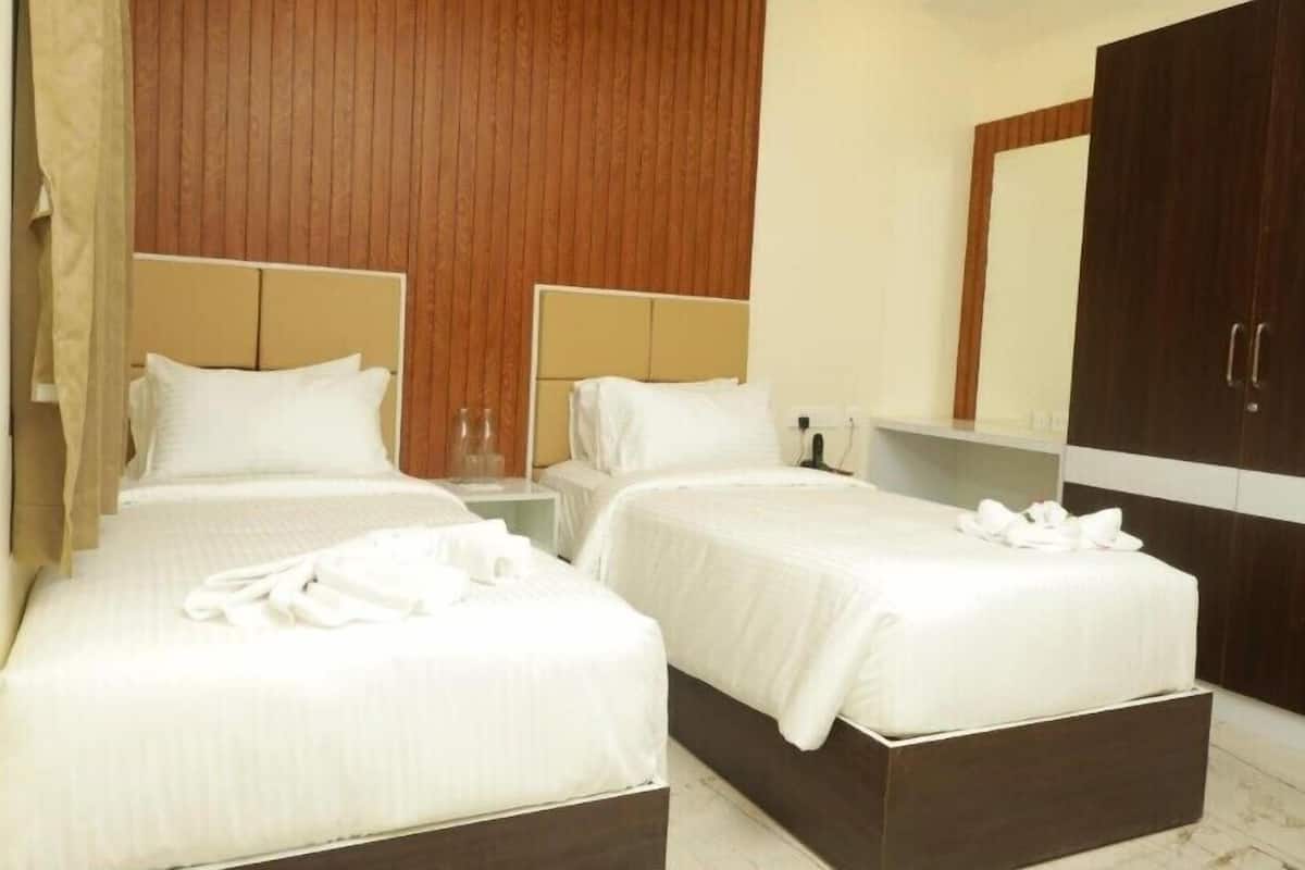 Premium Twin Room